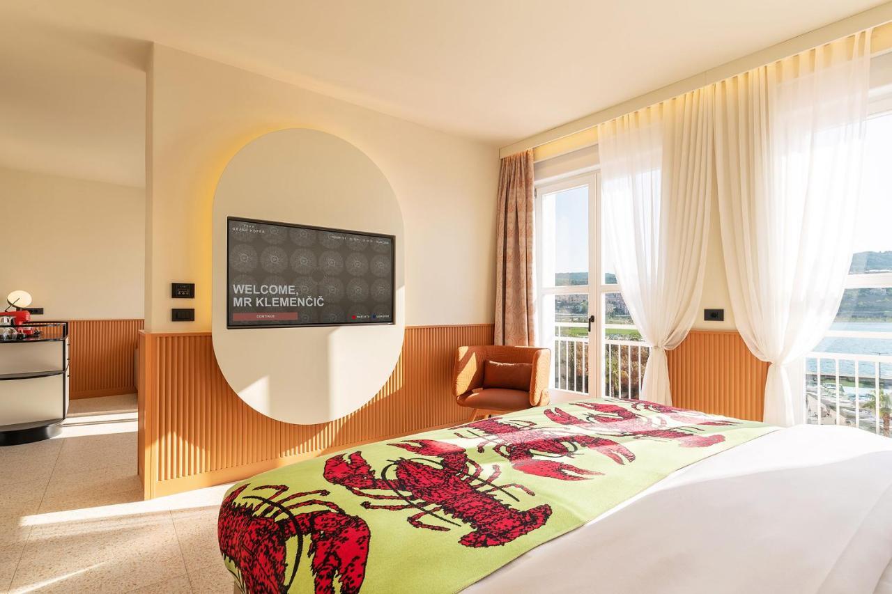 Hotel Grand Koper Eksteriør bilde