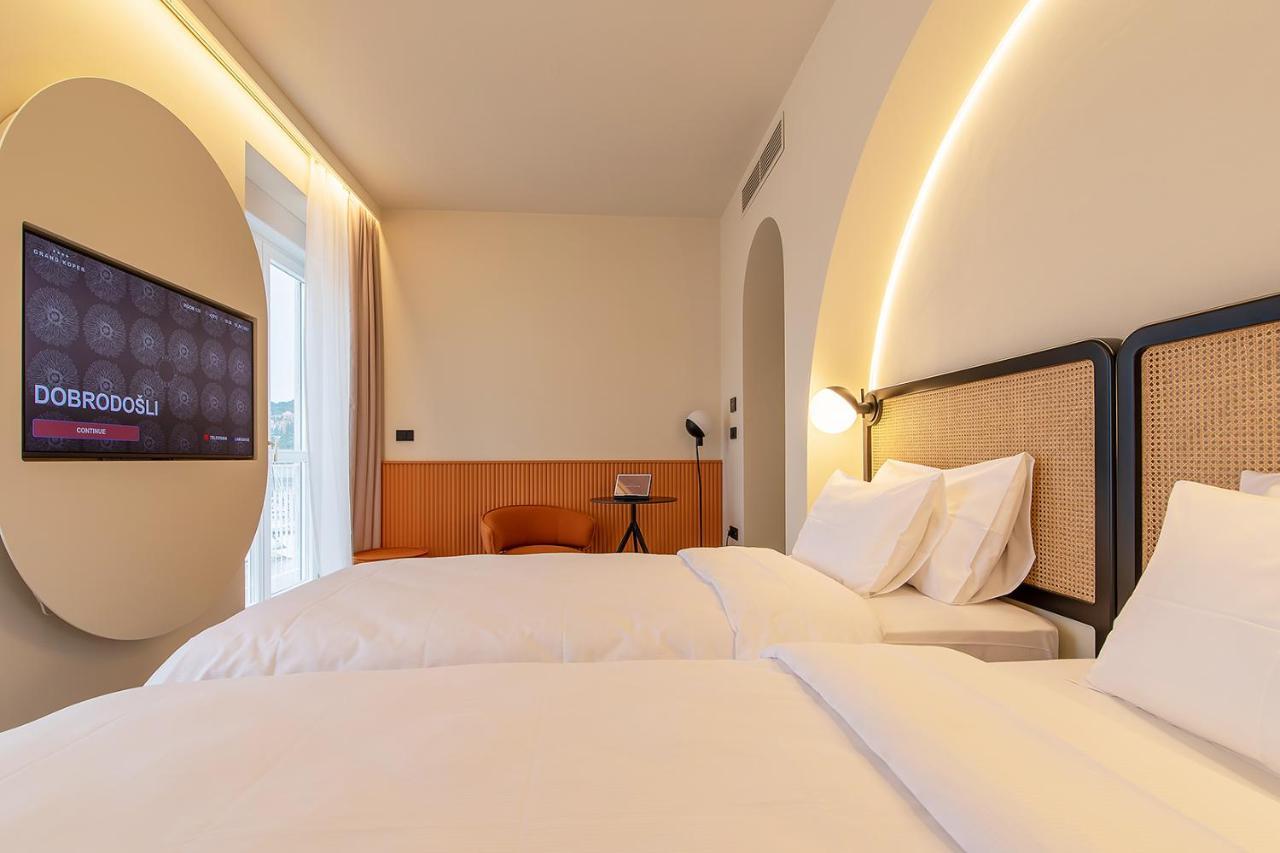 Hotel Grand Koper Eksteriør bilde