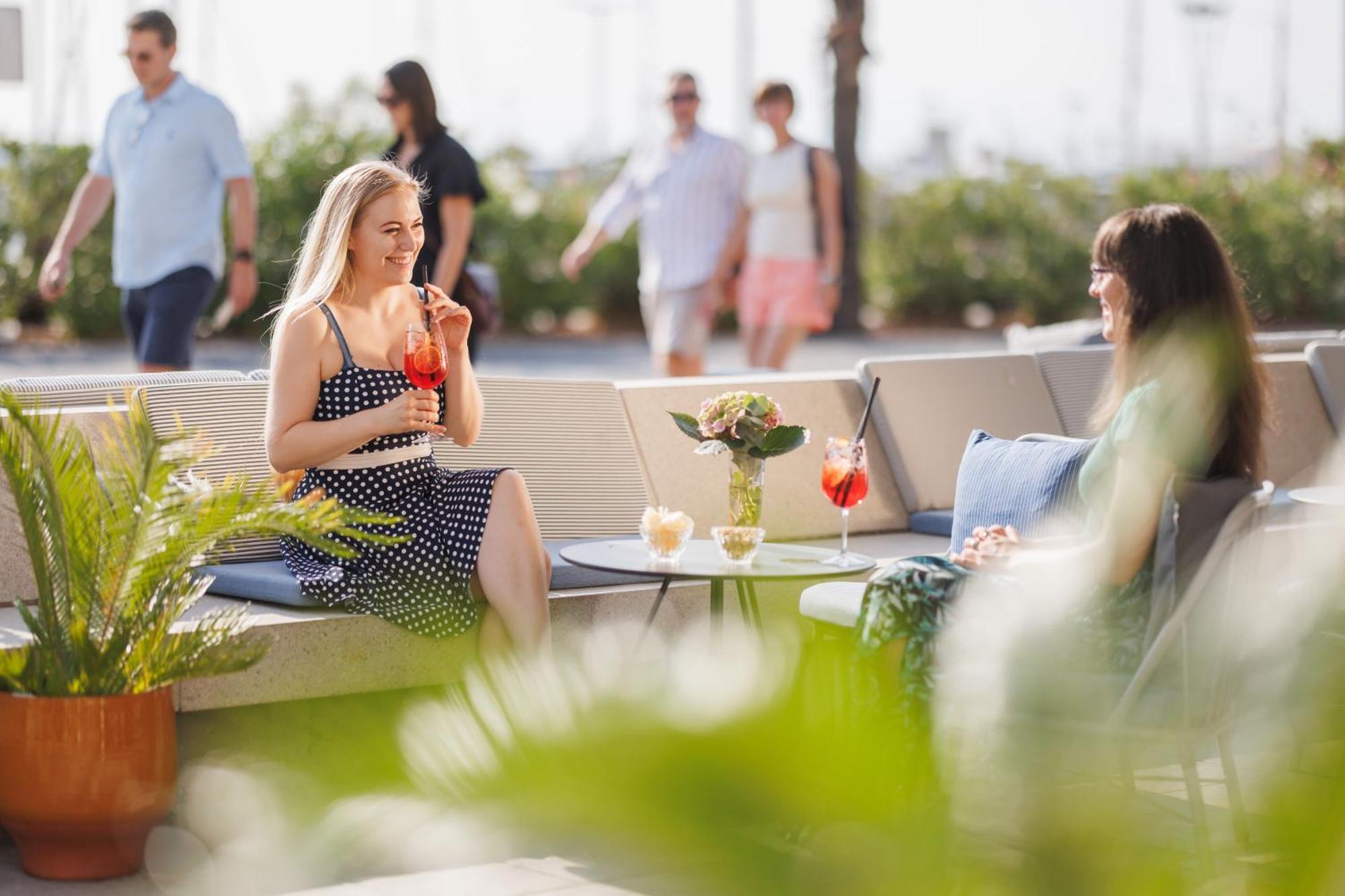 Hotel Grand Koper Eksteriør bilde